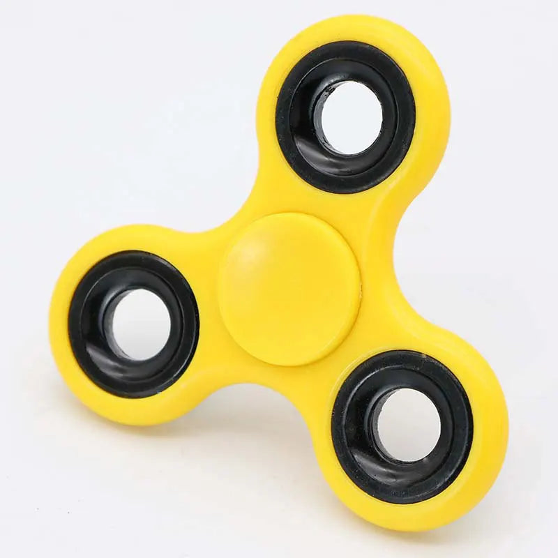 🌀 The Original Spinner – Simple, Smooth, Satisfying
The classic fidget spinner never goes out of style. Designed for both kids and adults, it’s the perfect way to reduce stress, fight boredom, and improve focus anywhere.
